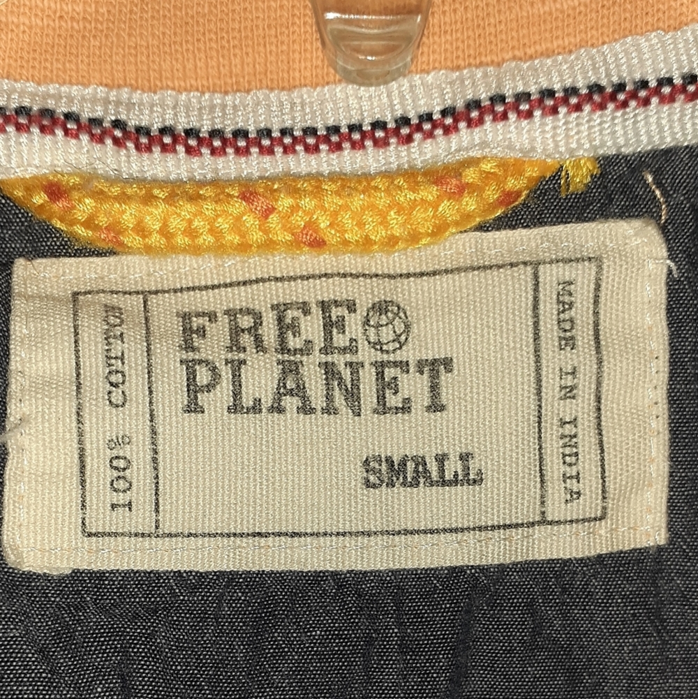 Free Planet - Picture 3 of 6